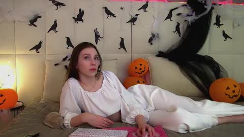 Veronica online show from 10.24.25