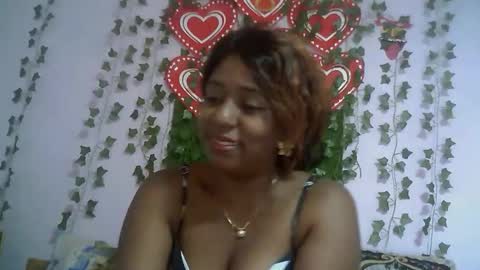 Snapshot of verronique1511 chatting on 10.23.25 verronique1511 online show from 10.23.25