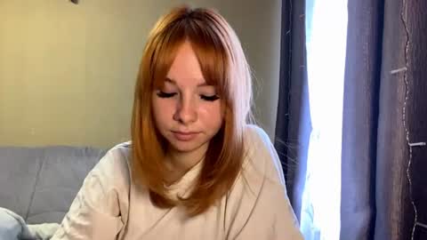 Snapshot of vertiegartrell chatting on 07.11.26 Lina online show from 07.11.26