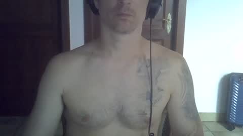 Snapshot of veryhotpervert chatting on 06.23.26 veryhotpervert online show from 06.23.26