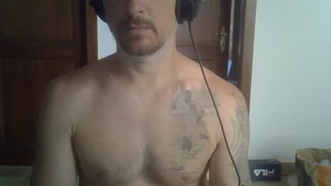 Snapshot of veryhotpervert chatting on 07.23.26 veryhotpervert online show from 07.23.26
