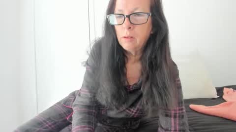 Snapshot of verysassypeachgoddess chatting on 05.04.26 verysassypeachgoddess online show from 05.04.26