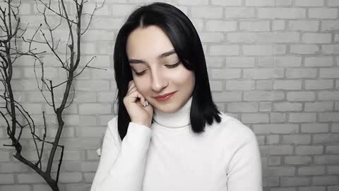 Snapshot of veryveryshygirl chatting on 01.16.25 Ana online show from 01.16.25