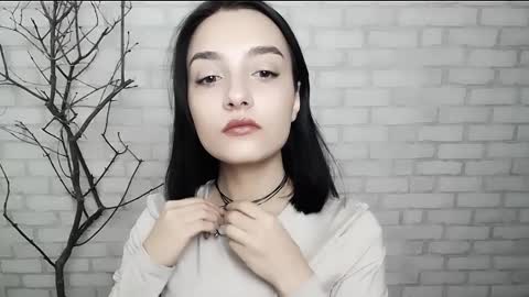 Snapshot of veryveryshygirl chatting on 02.11.25 Ana online show from 02.11.25