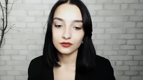 Snapshot of veryveryshygirl chatting on 02.13.25 Ana online show from 02.13.25