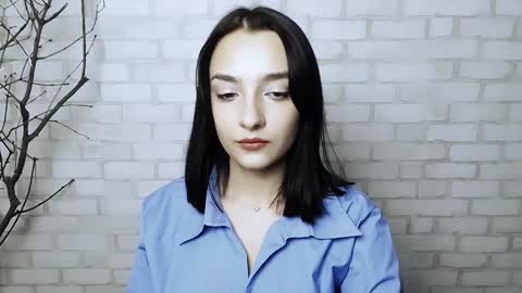 Snapshot of veryveryshygirl chatting on 02.27.25 Ana online show from 02.27.25