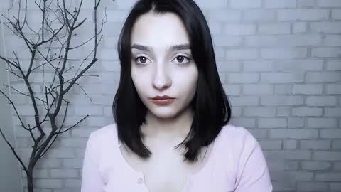 Snapshot of veryveryshygirl chatting on 03.01.25 Ana online show from 03.01.25