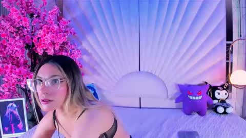 Vesper Velvet  online show from 03.28.26