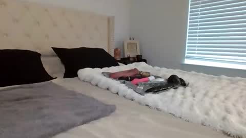 Vesta online show from 04.21.26