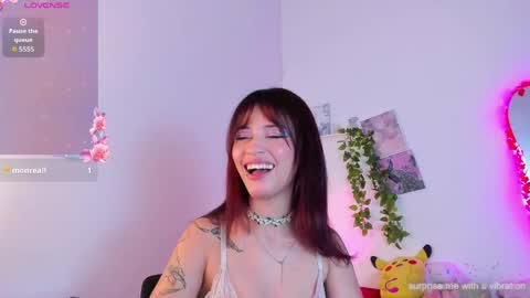 Snapshot of vexa_rosie chatting on 05.15.26 hi im vexa online show from 05.15.26
