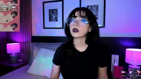 Snapshot of vi_anaya chatting on 05.22.26 Anaya online show from 05.22.26