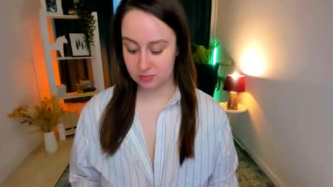 Snapshot of via_lattea_ chatting on 05.10.26 Camilla online show from 05.10.26