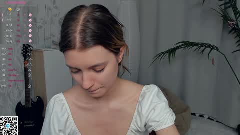 Snapshot of vibes_of_joy chatting on 01.06.25 Mikky online show from 01.06.25