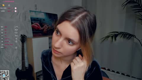 Snapshot of vibes_of_joy chatting on 01.20.25 Mikky online show from 01.20.25