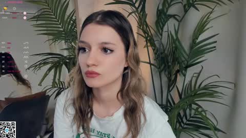 Snapshot of vibes_of_joy chatting on 02.24.25 Mikky online show from 02.24.25