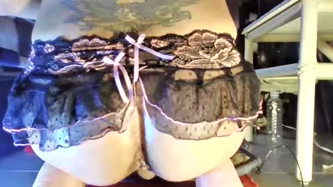 V I B R A N D A online show from 03.11.26