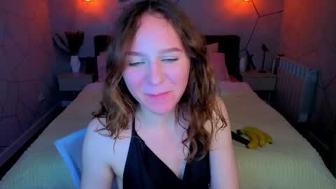vicki_milles online show from 06.12.26