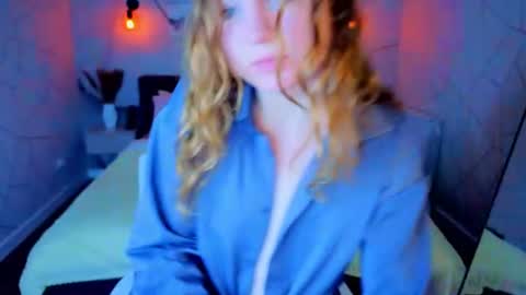 vicki_milles online show from 06.14.26