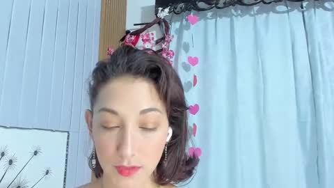 Snapshot of vicky__skinny_ chatting on 03.06.25 Vicky online show from 03.06.25