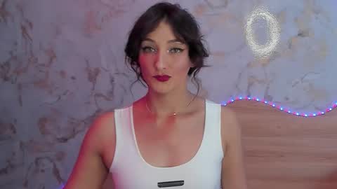 Snapshot of vicky__skinny_ chatting on 12.01.25 Vicky online show from 12.01.25