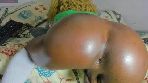 vicky manuela online show from 12.30.24