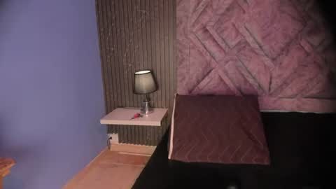 Snapshot of vicky_ruiz chatting on 06.14.26 V I C K Y online show from 06.14.26