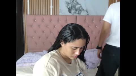 Snapshot of vicky_wel chatting on 06.15.26 Victoria y Danniela online show from 06.15.26