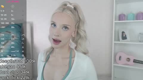 Snapshot of vickyfuckingdoll chatting on 07.22.26 vickyfuckingdoll online show from 07.22.26