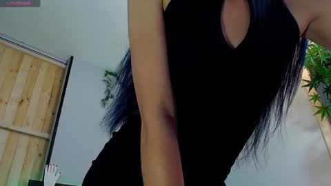 Victoria   online show from 01.21.25