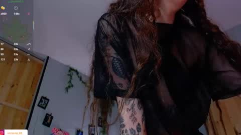 Victoria   online show from 09.22.25