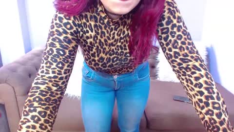 Vicky online show from 01.04.25