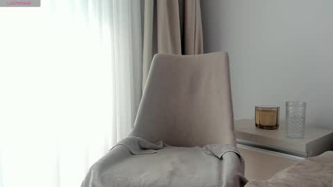 Snapshot of vickystonee chatting on 05.03.26 Victoria online show from 05.03.26