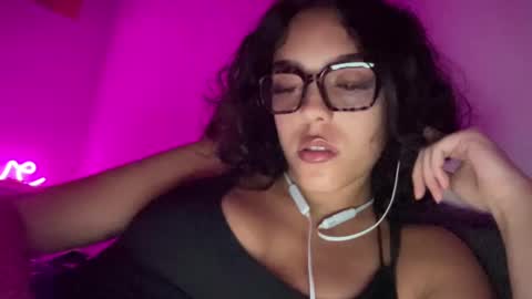 Goddess Victory  online show from 02.28.25