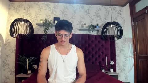 Victor Oliveira online show from 03.26.26