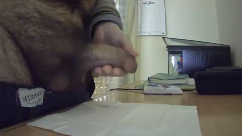 Snapshot of victorhume chatting on 12.09.24 VictorHume online show from 12.09.24