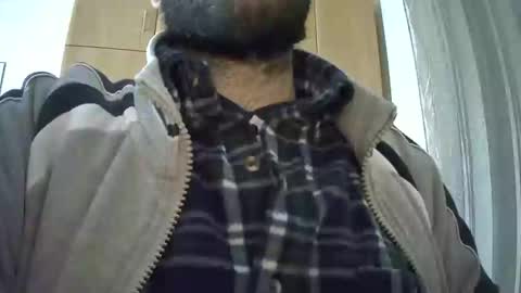 Snapshot of victorhume chatting on 12.19.24 VictorHume online show from 12.19.24