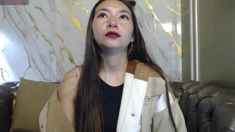 Snapshot of victoria017 chatting on 10.25.25 Victoria  online show from 10.25.25