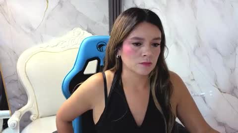 Victoria Arenas online show from 10.30.25