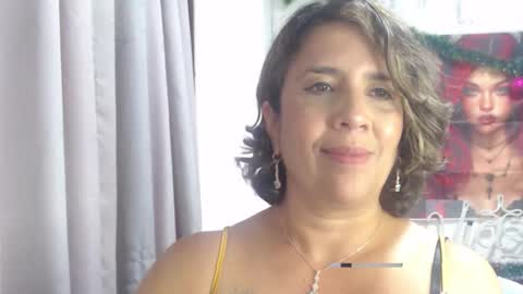 Hi guys   Im victoria  Be the one who can control me in PVT online show from 12.16.25