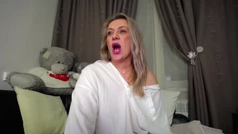 victoria50 online show from 12.07.24