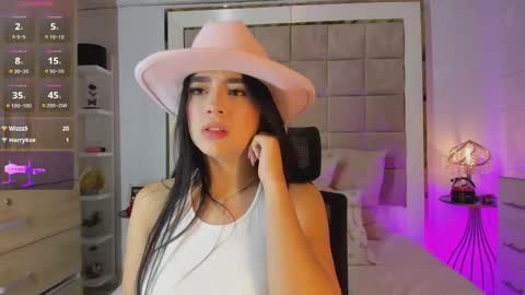 Victoria valentina  online show from 10.11.25