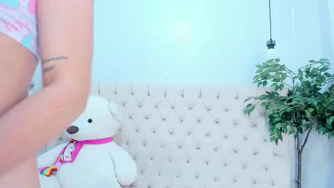 Snapshot of victoria_colemann chatting on 02.26.26 Victoria online show from 02.26.26