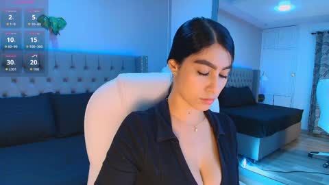 Snapshot of victoria_ellington chatting on 06.09.26 online show from 06.09.26