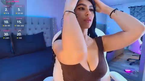 Snapshot of victoria_ellington chatting on 06.18.26 online show from 06.18.26