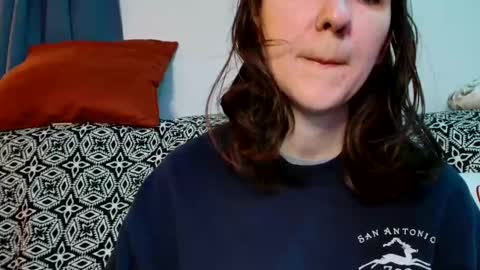 Snapshot of victoria_erian8 chatting on 01.11.25 Victoria and Erian online show from 01.11.25