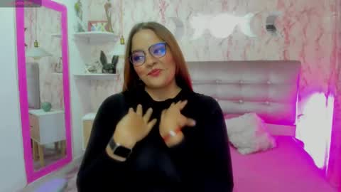 Snapshot of victoria_floyd1 chatting on 01.20.25 victoria_floyd1 online show from 01.20.25