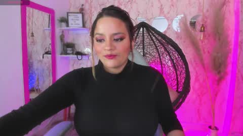 Snapshot of victoria_floyd1 chatting on 01.30.25 victoria_floyd1 online show from 01.30.25