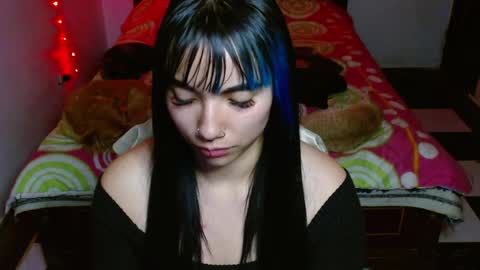 Snapshot of victoria_goddes chatting on 04.07.26 victoria online show from 04.07.26