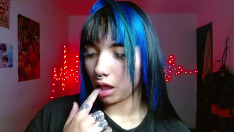 Snapshot of victoria_goddes chatting on 04.28.26 victoria online show from 04.28.26