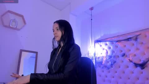 Snapshot of victoria_kitt chatting on 11.02.25 victoria_kitt online show from 11.02.25
